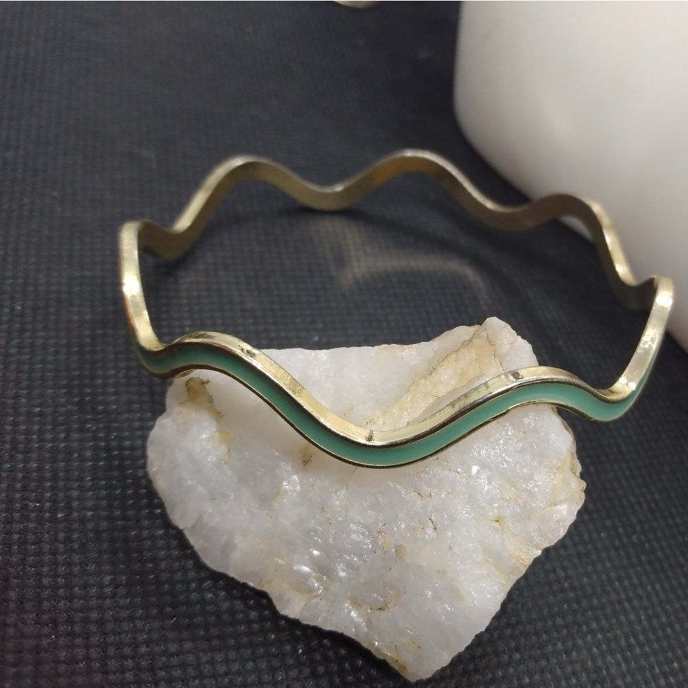 Green swirl bracelet vintage zigzag retro‎ B0906